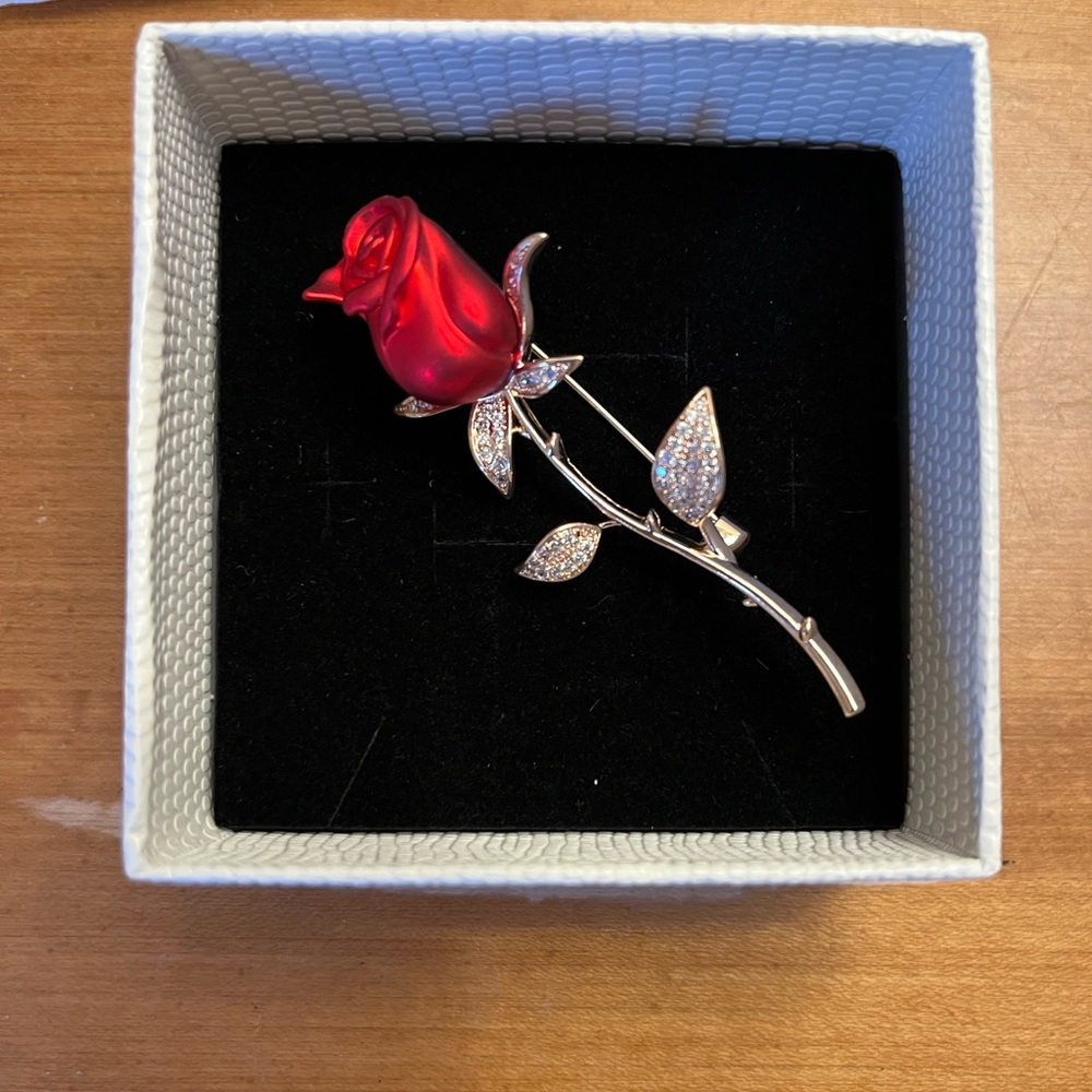 Elegant Red Rose Lapel Pin